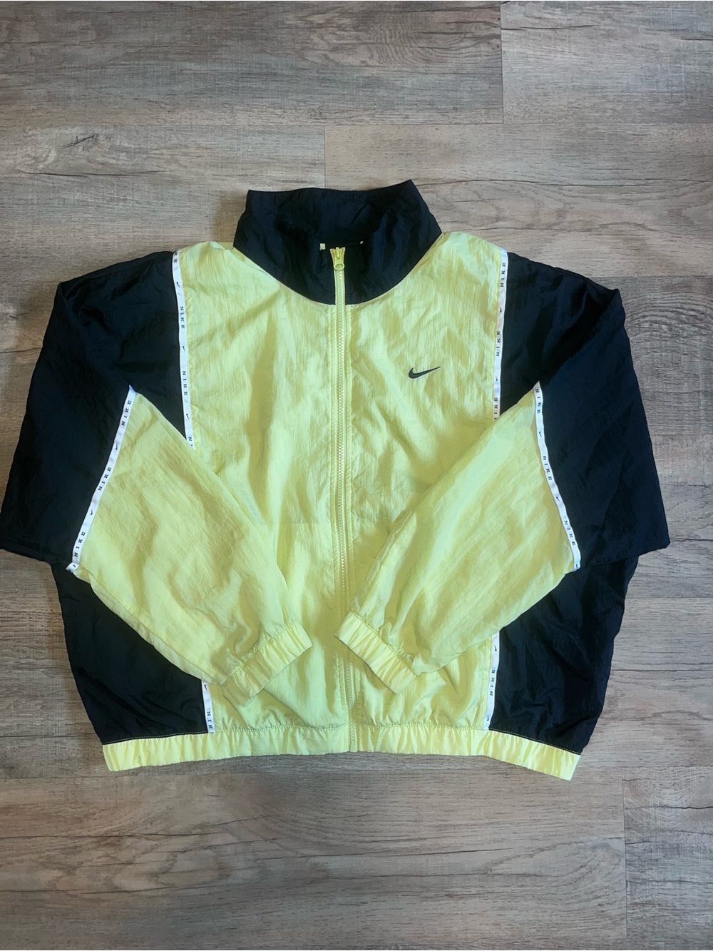 Nike Lime and Black Colorblock Windbreaker Jacket